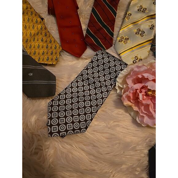 Lot Of Mixed Brand Neck Tie Men's 9pc - Picture 6 of 10